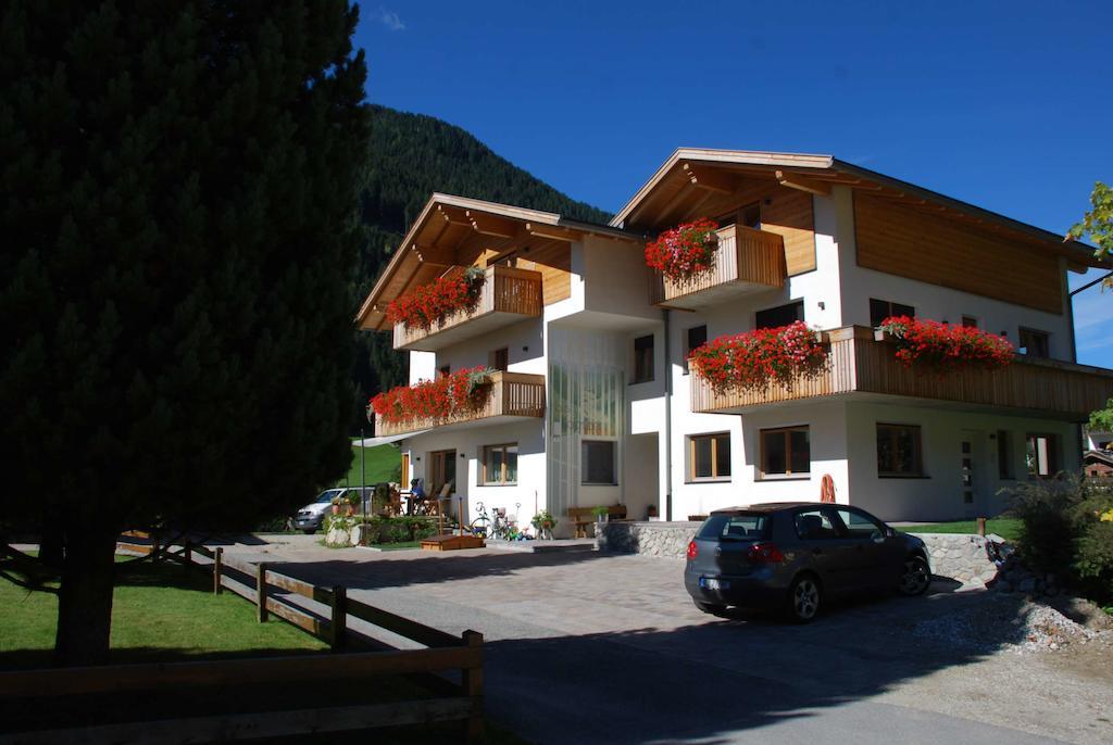 Haus Kargruber Apartamento Santa Maddalena in Casies Exterior foto